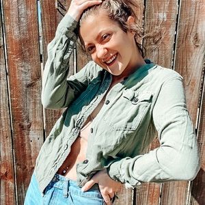 Mudd olive green cardigan